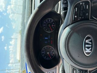 2016 Kia Optima LX - Interior Instrument Cluster / Odometer Image